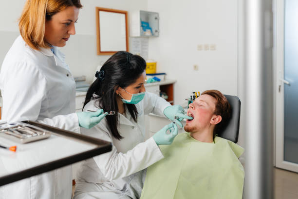 Best Dentist for Tooth Abscess  in Marlton, NJ